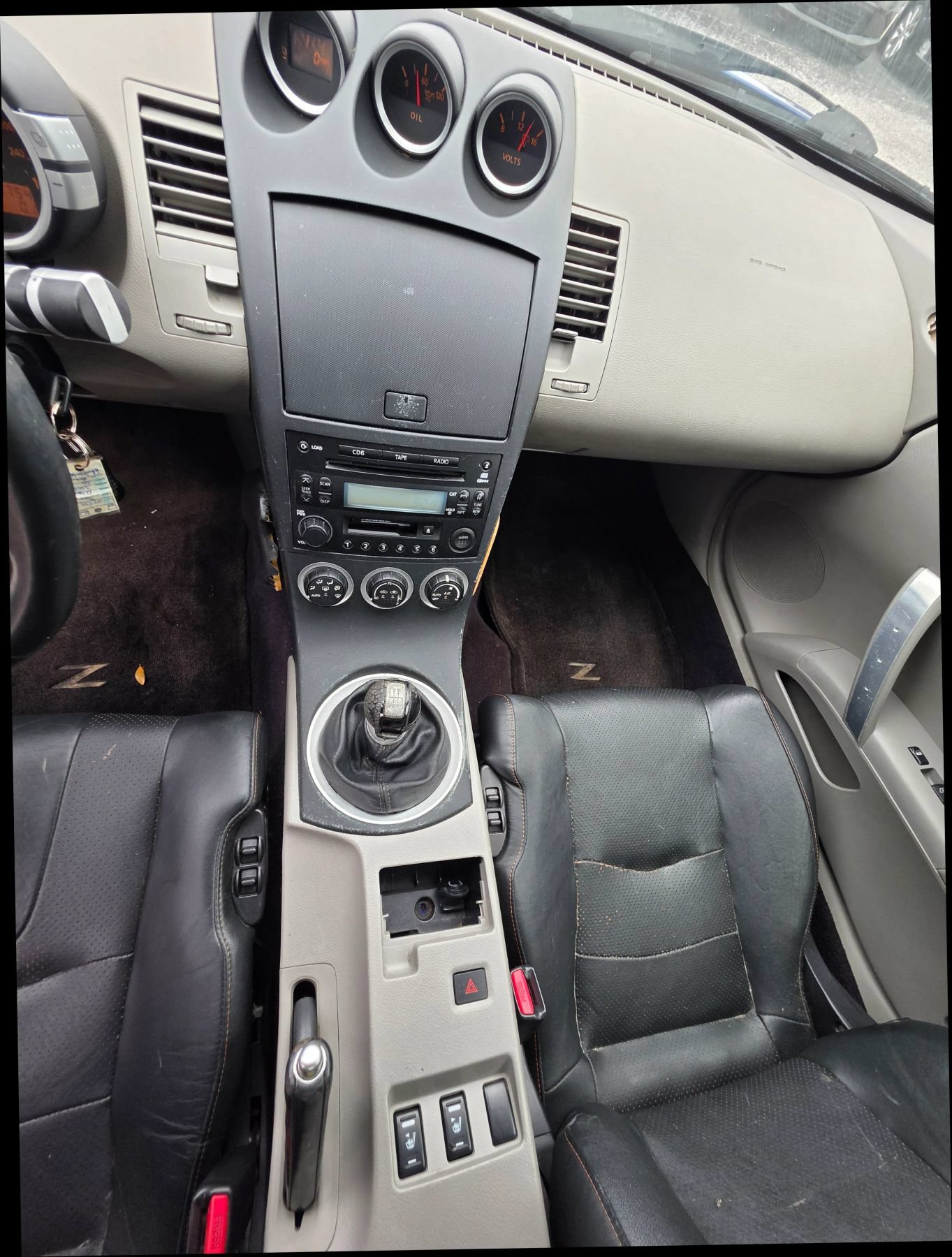 Used 2004 Nissan 350Z Touring RWD image 14