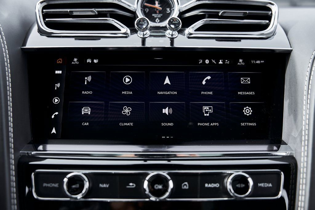 Used 2023 Bentley Bentayga Extended Wheelbase AWD/4WD image 77