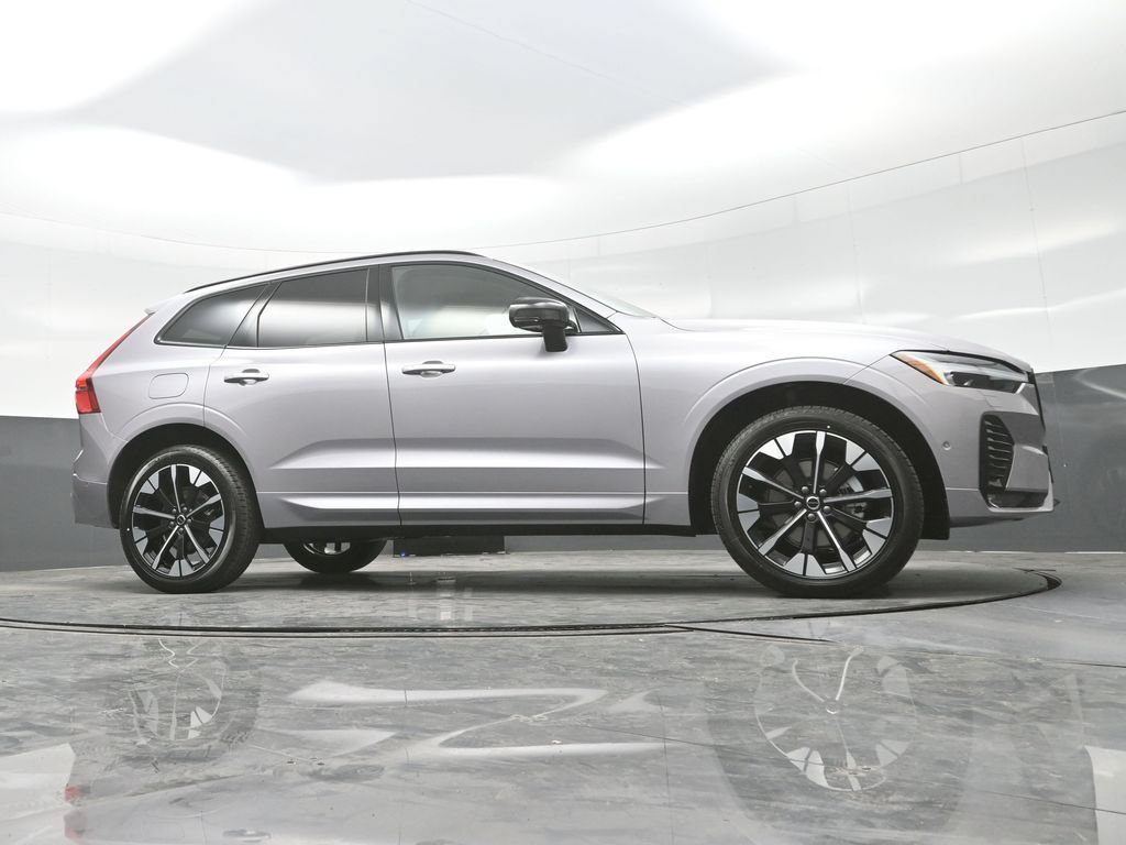New 2026 Volvo XC60 B5 Plus w/ Climate Package AWD/4WD image 27