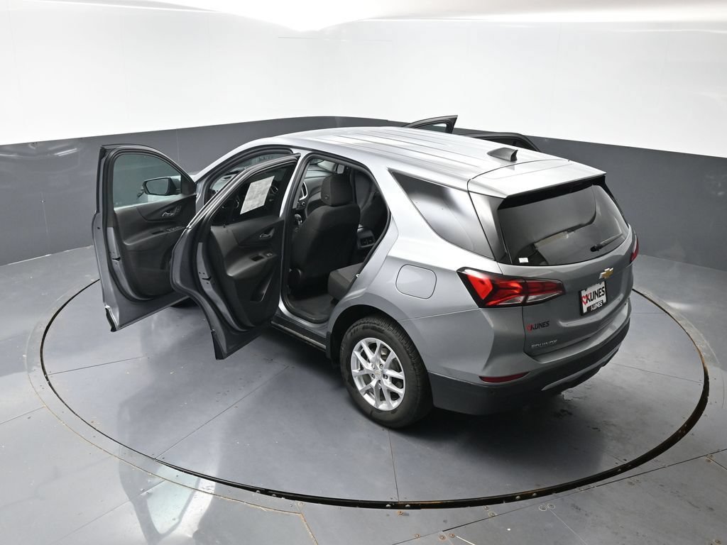 Used 2023 Chevrolet Equinox LT AWD/4WD image 62