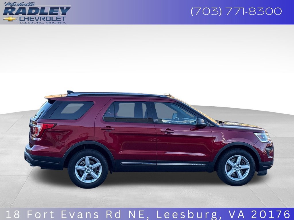 Used 2018 Ford Explorer XLT FWD image 7