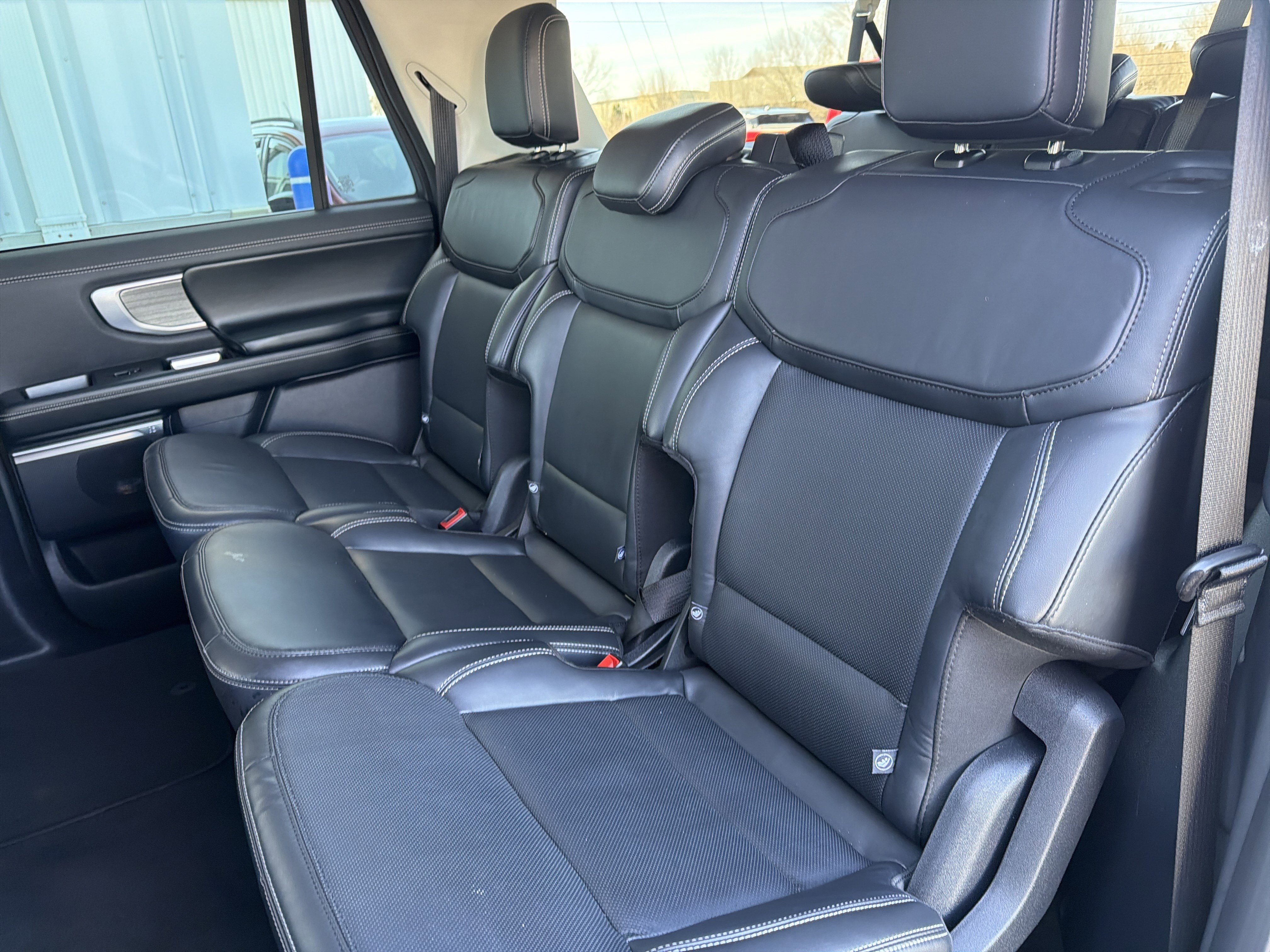 Certified 2025 Ford Expedition Max Platinum AWD/4WD image 60