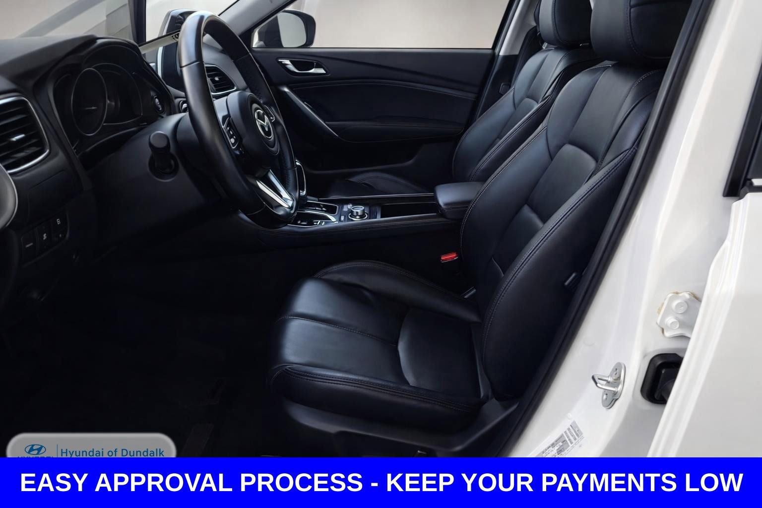 Used 2018 MAZDA MAZDA3 Touring FWD image 10