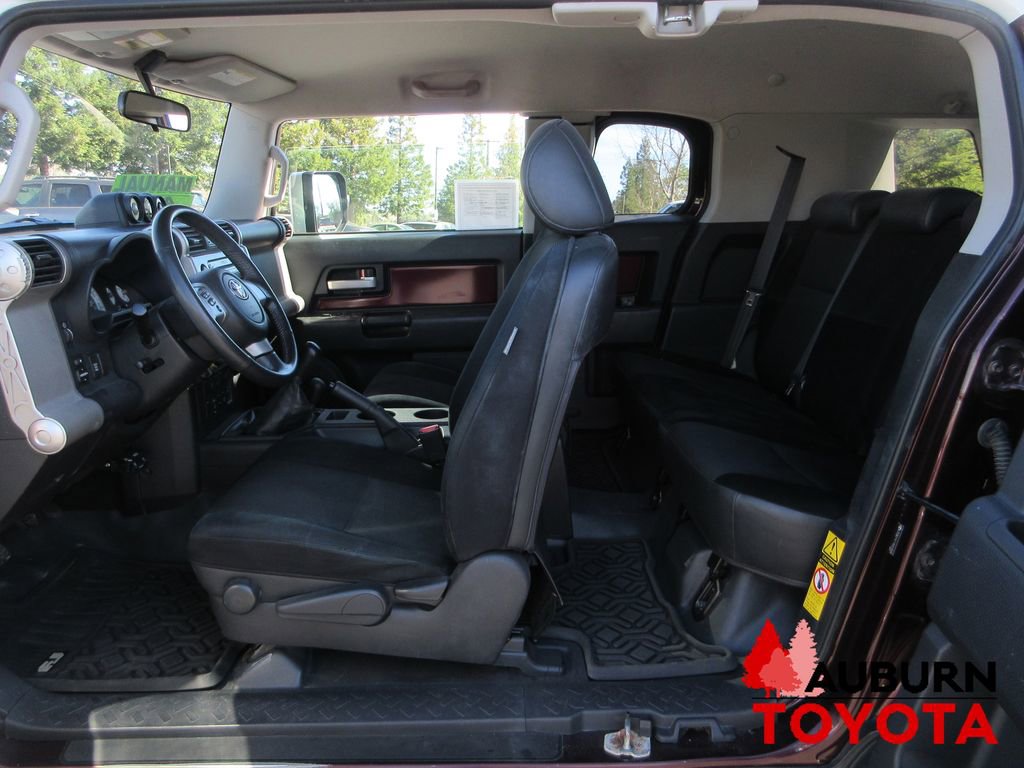 Used 2007 Toyota FJ Cruiser 4WD image 16