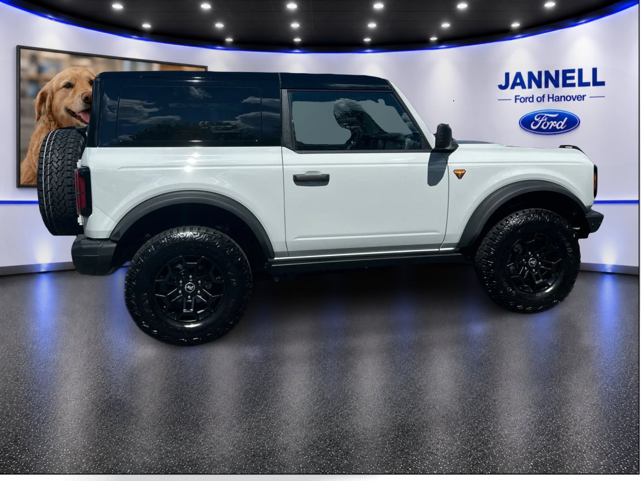 Used 2026 Ford Bronco Badlands AWD/4WD image 4