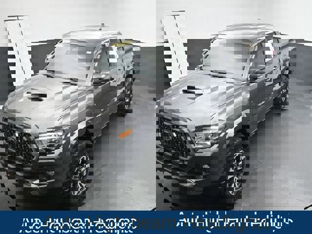 Used 2018 Toyota Tacoma TRD Sport image 20