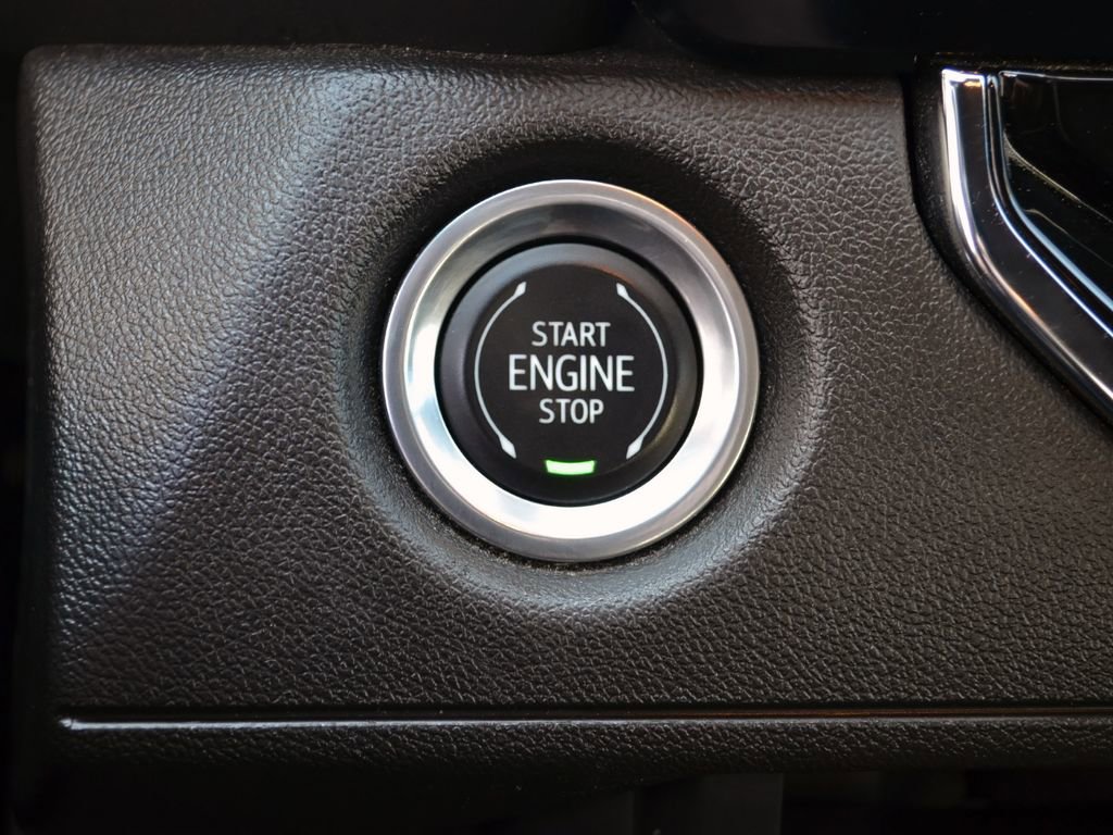 Used 2023 Chevrolet Colorado Trail Boss w/ Advanced Trailering Package image 19