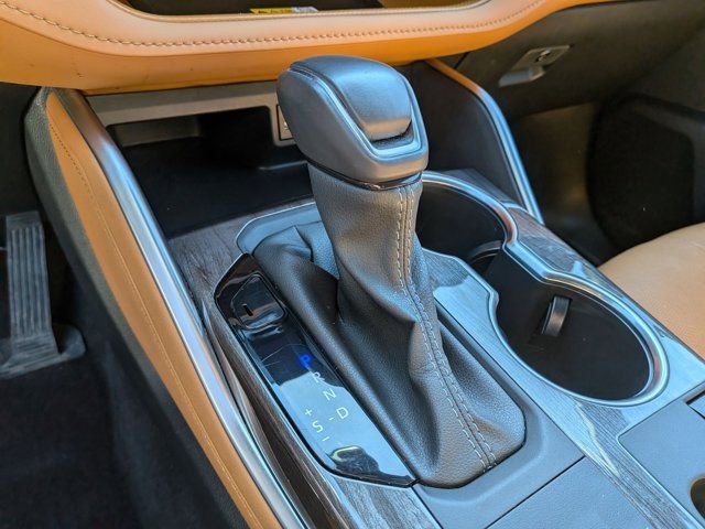 Used 2024 Toyota Highlander Platinum image 23