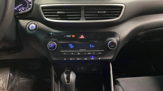 Used 2019 Hyundai Tucson SEL image 17