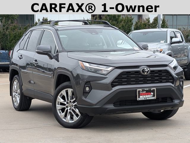 Used 2025 Toyota RAV4 XLE Premium FWD image 2