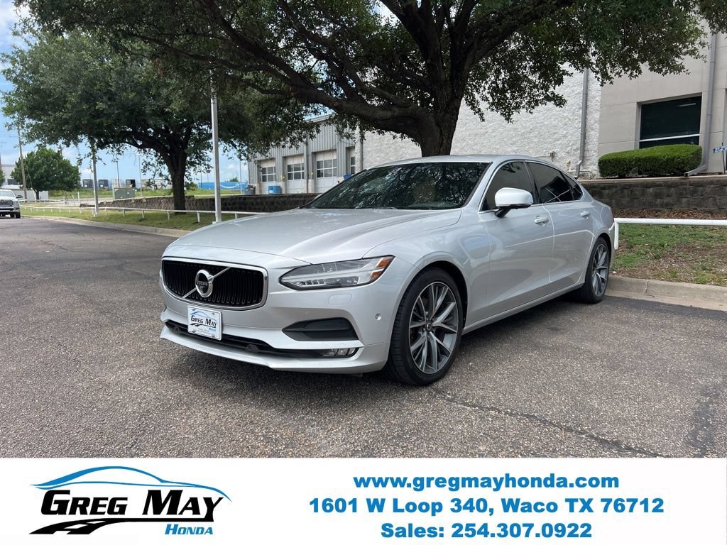 Used 2018 Volvo S90 T5 Momentum w/ Convenience Package FWD image 3