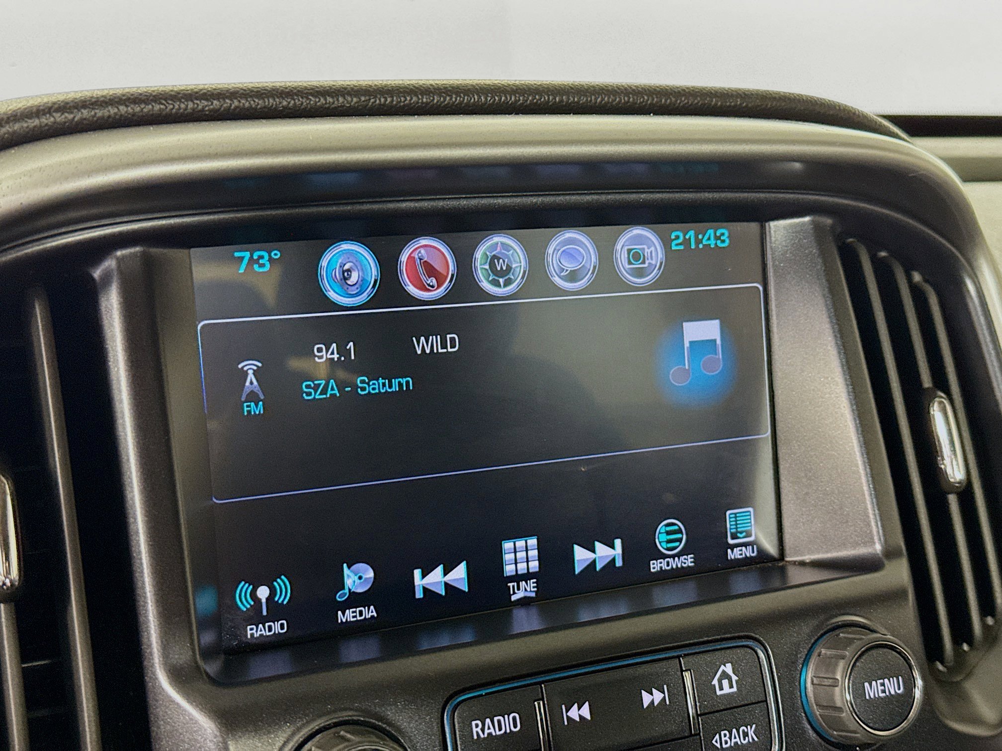 Used 2018 Chevrolet Colorado LT image 17