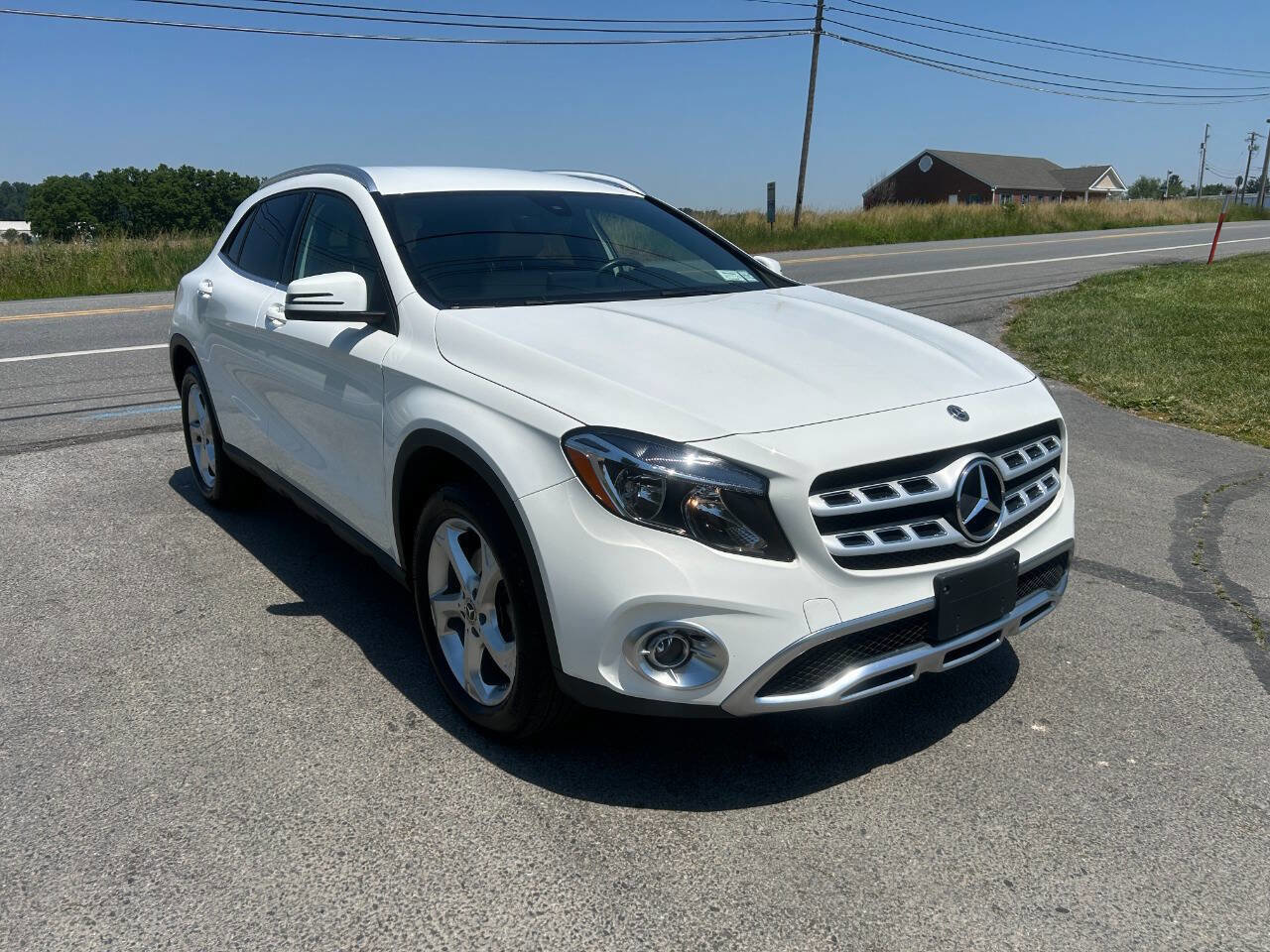 Used 2020 Mercedes-Benz GLA 250 4MATIC image 3