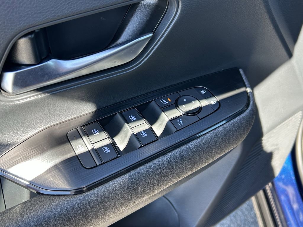 Used 2026 Nissan Kicks SV image 20