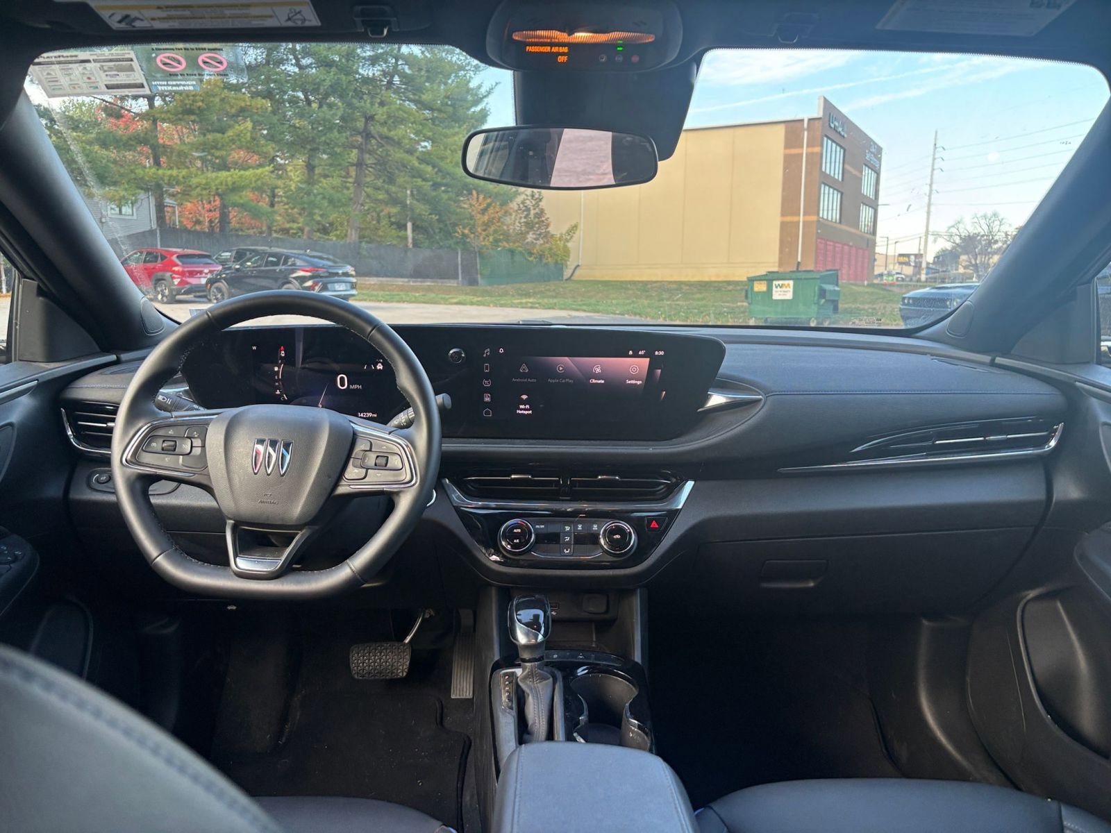 Used 2025 Buick Envista Sport Touring image 31