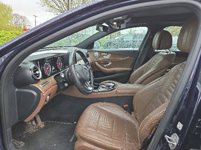 Certified 2017 Mercedes-Benz E 400 4MATIC Wagon image 4