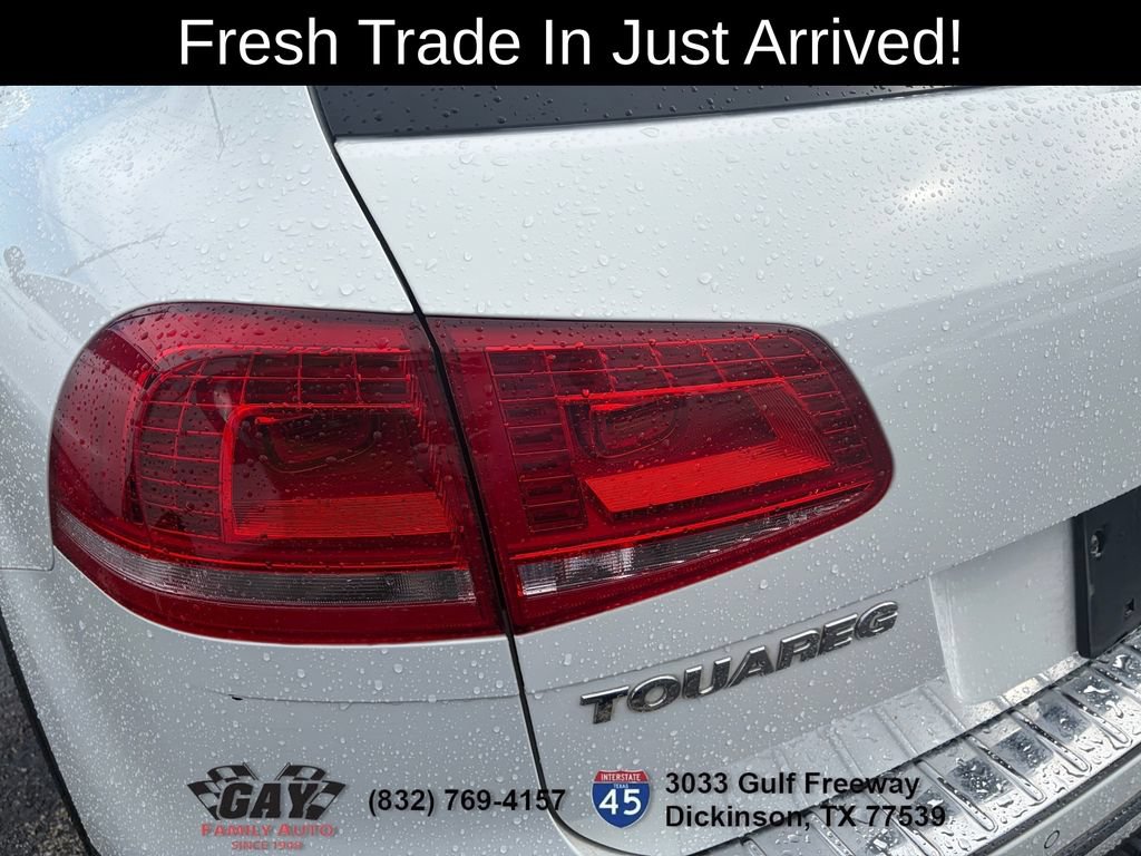 Used 2017 Volkswagen Touareg Wolfsburg Edition AWD/4WD image 11