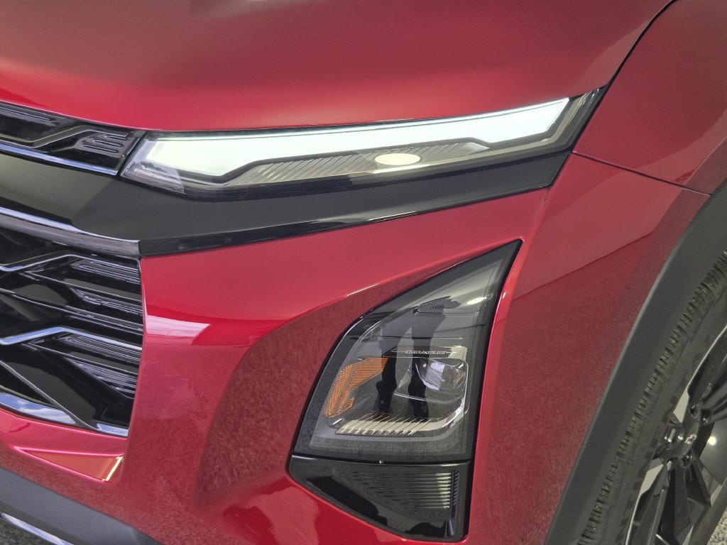 New 2026 Chevrolet Equinox RS w/ Convenience Package III FWD image 11