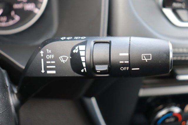 Used 2023 Nissan Rogue SV image 23