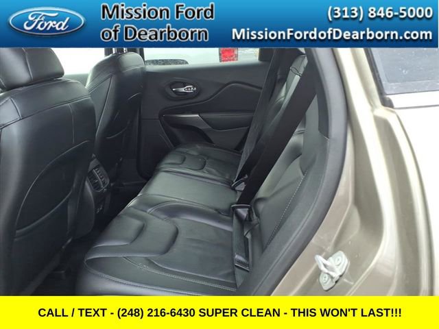 Used 2021 Jeep Cherokee Latitude Lux image 6