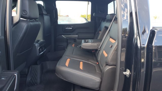 Used 2022 GMC Sierra 1500 AT4 w/ AT4 Premium Package AWD/4WD image 21