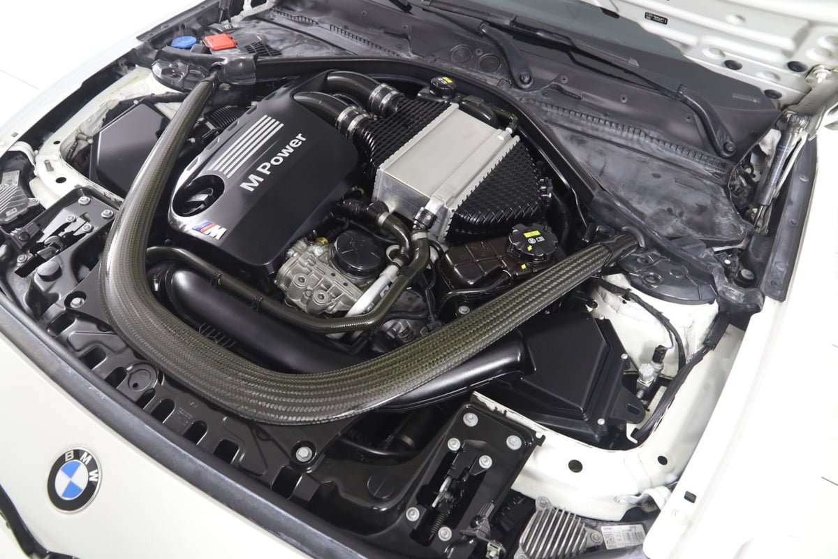 Used 2020 BMW M2 Competition w/ Executive Package RWD image 23
