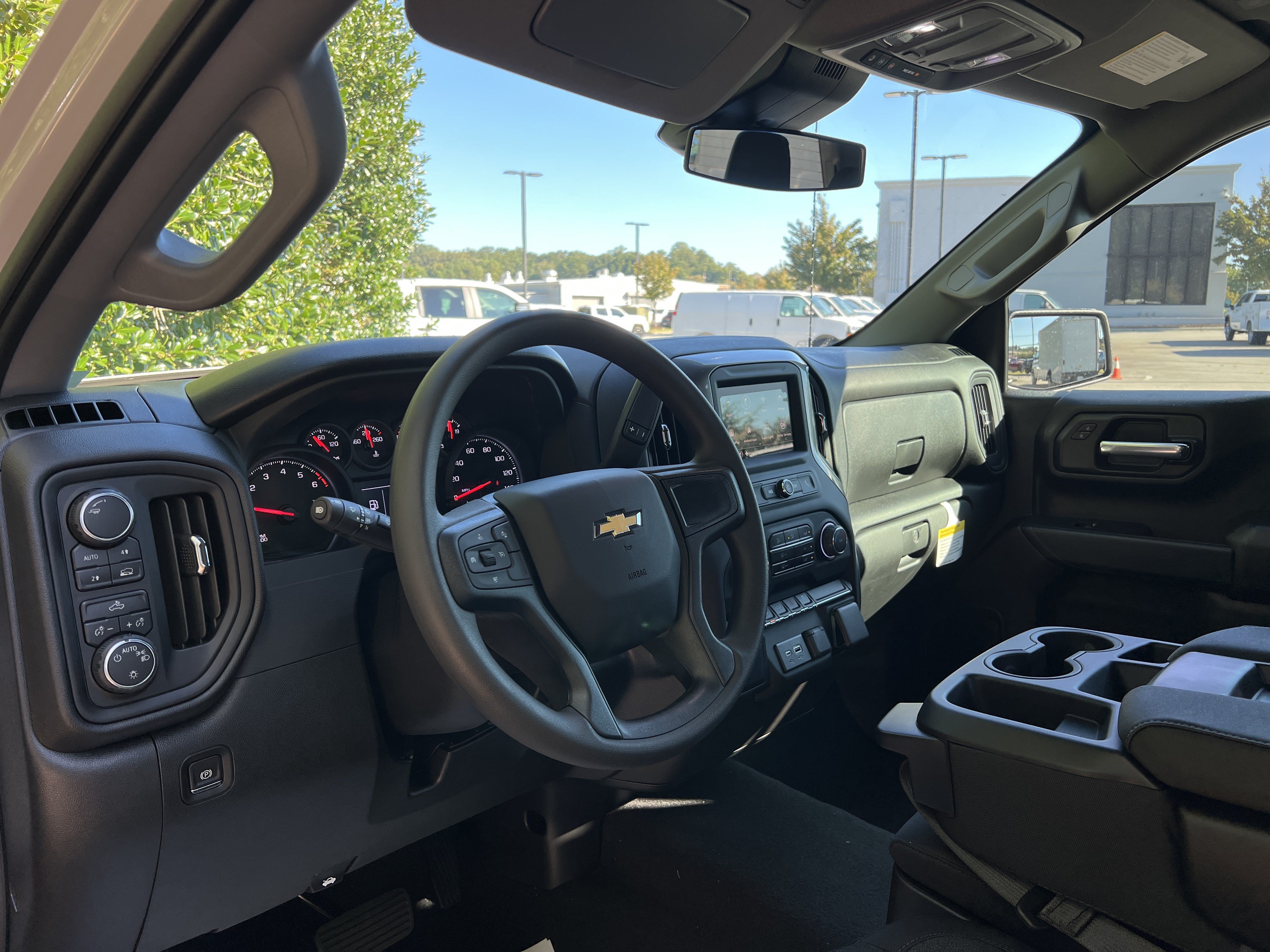 New 2026 Chevrolet Silverado 1500 Custom w/ Turbomax Blackout Package AWD/4WD image 17