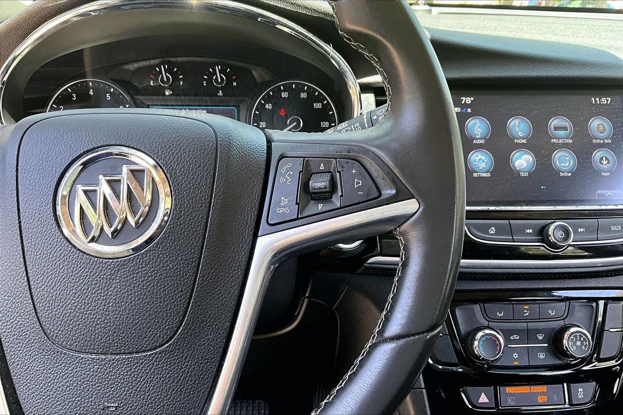 Used 2020 Buick Encore Preferred FWD image 11
