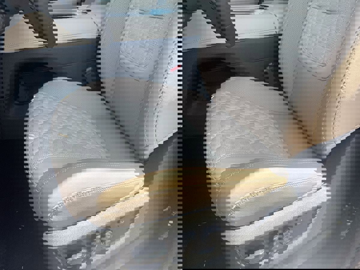 New 2026 Nissan Armada Platinum Reserve image 23