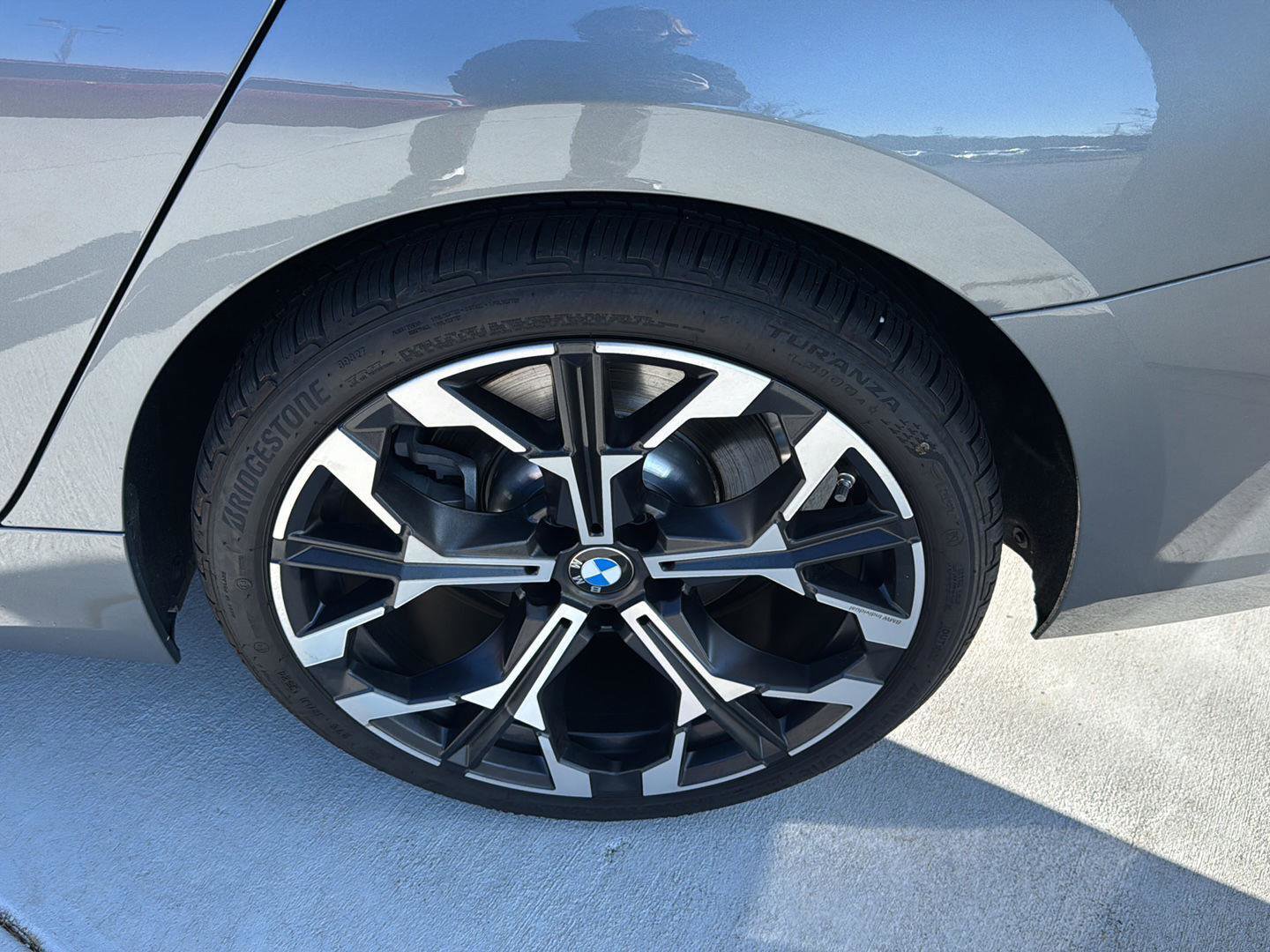 Used 2025 BMW 330i Sedan image 32