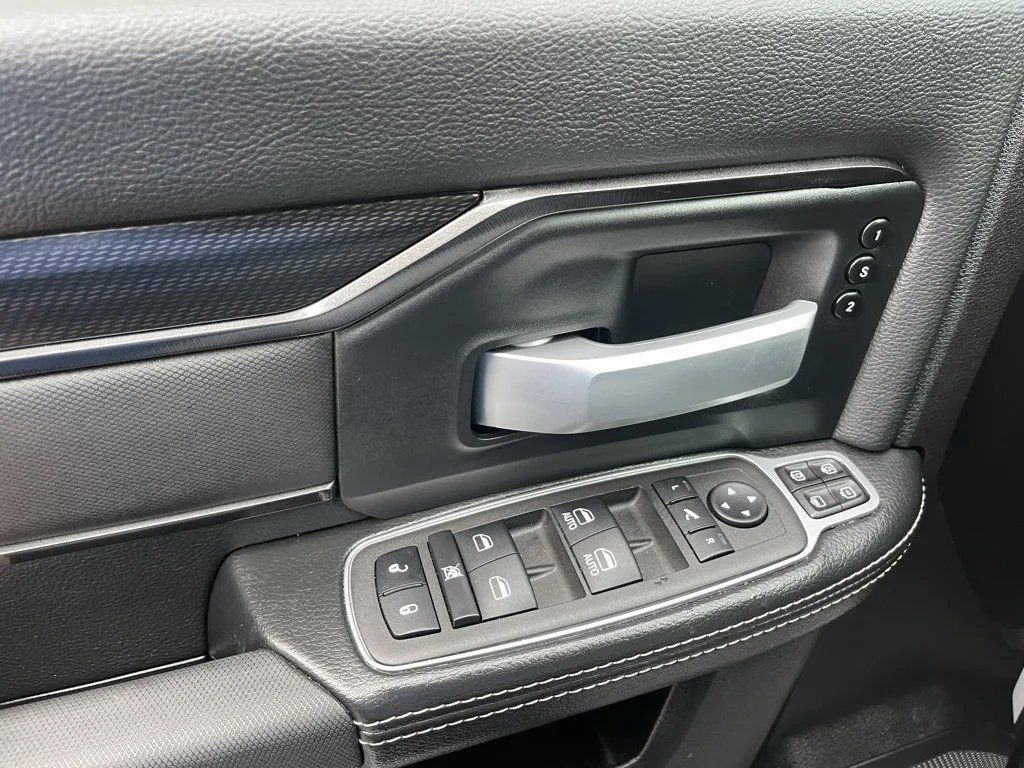 Used 2024 RAM 2500 Rebel w/ Towing Technology Group image 35