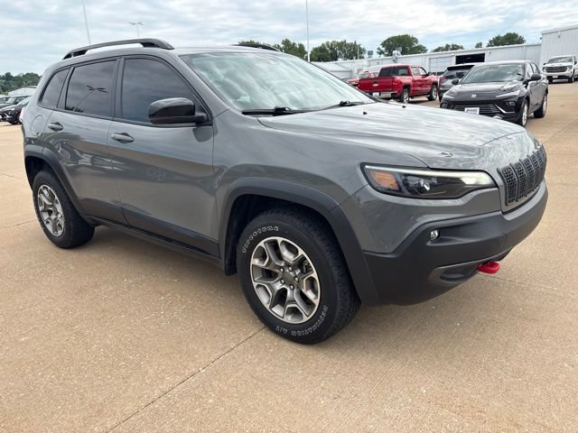 Used 2022 Jeep Cherokee Trailhawk w/ Comfort/Convenience Group AWD/4WD image 1