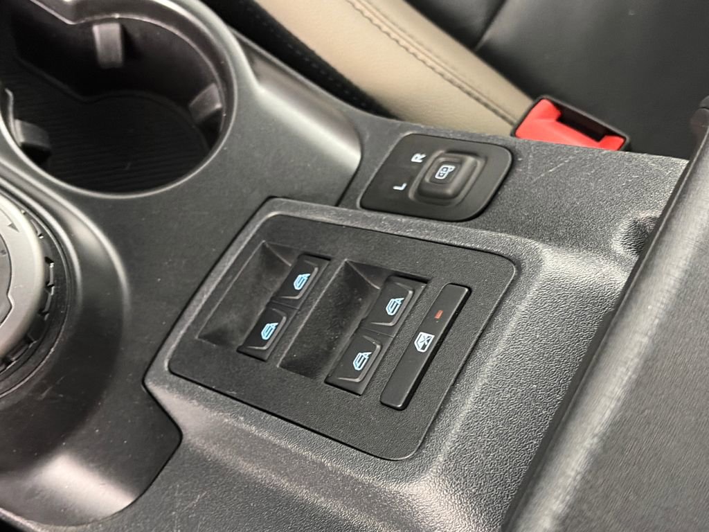 Certified 2023 Ford Bronco Wildtrak AWD/4WD image 24