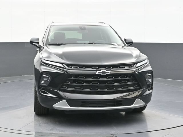New 2026 Chevrolet Blazer LT w/ Midnight/Sport Edition FWD image 16