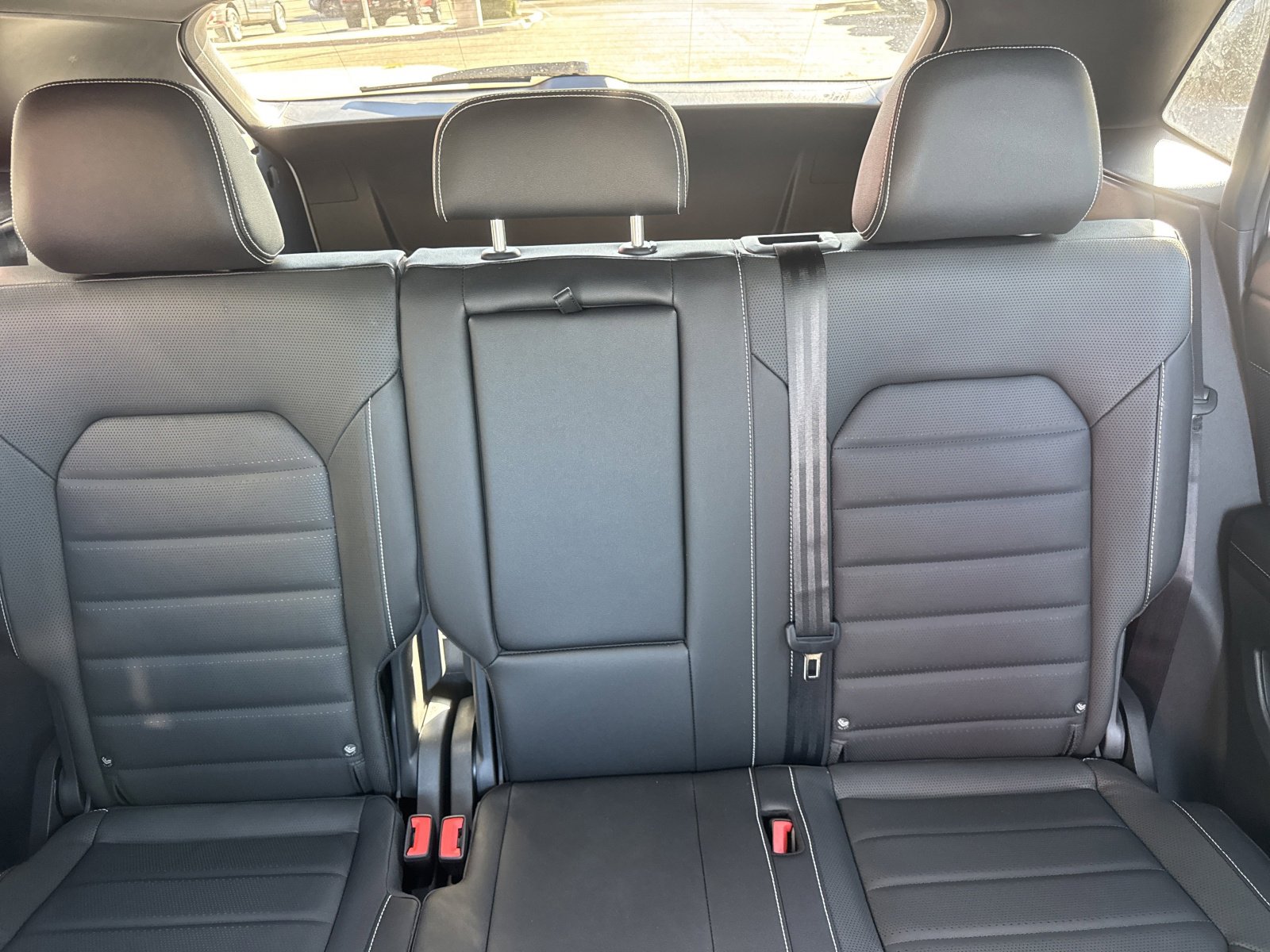 New 2026 Volkswagen Atlas Cross Sport SEL R-Line image 19