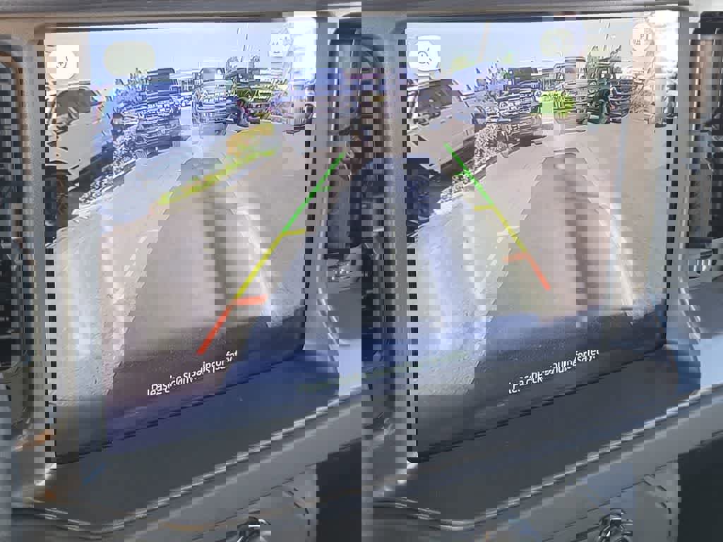 Used 2025 Ford Bronco Badlands image 25