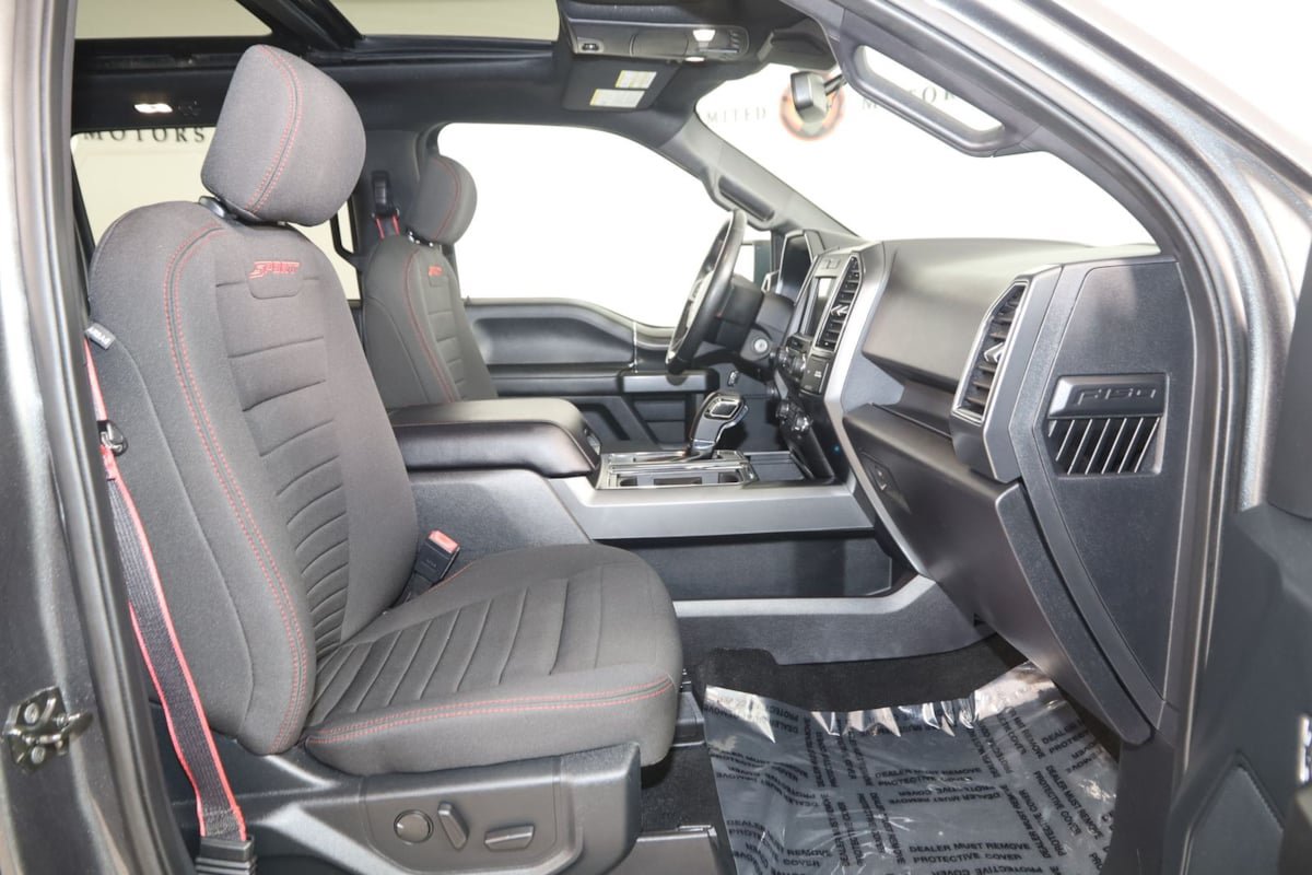 Used 2019 Ford F150 XLT w/ Equipment Group 302A Luxury AWD/4WD image 14