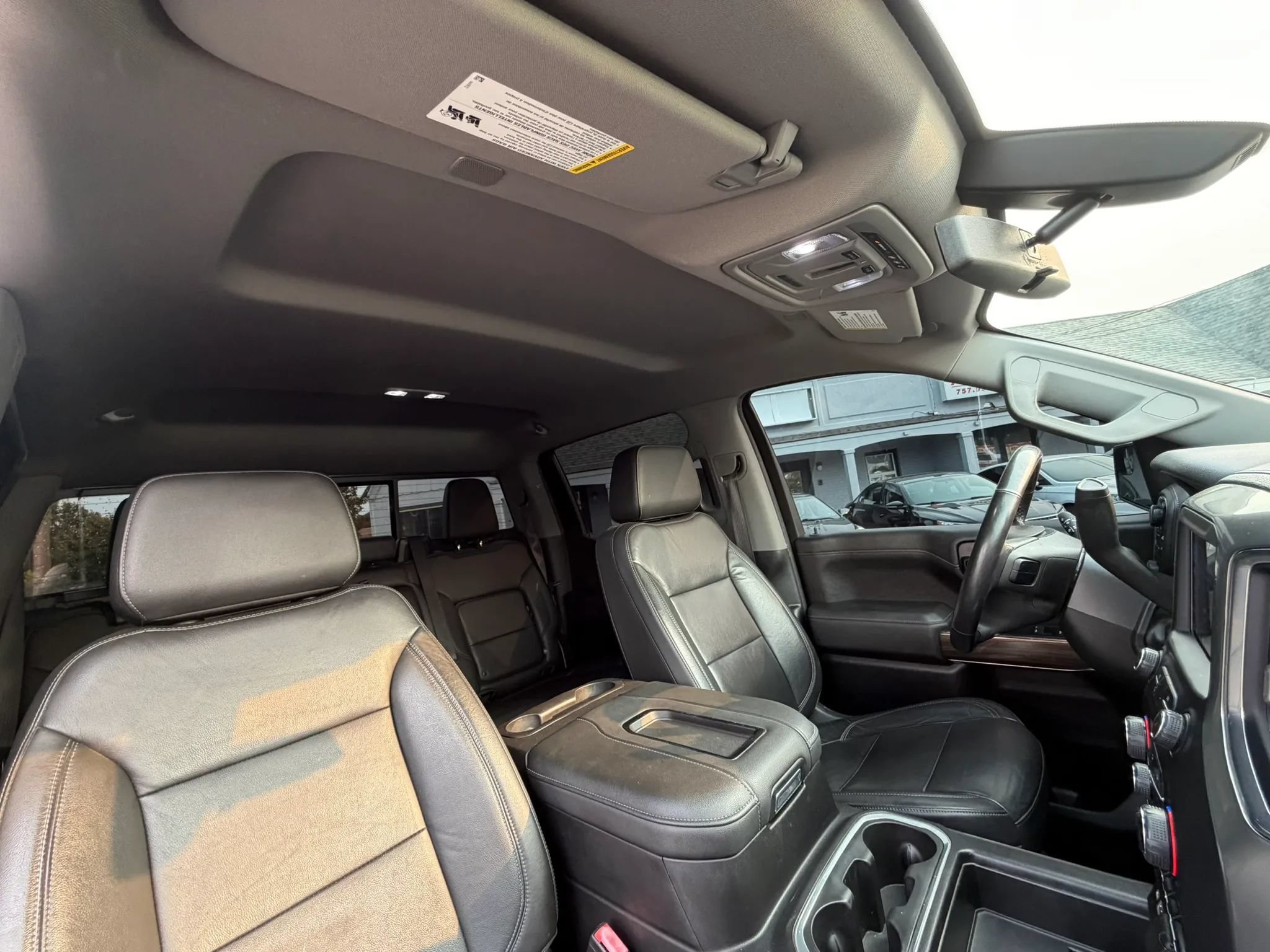Used 2020 Chevrolet Silverado 1500 LT Trail Boss AWD/4WD image 19