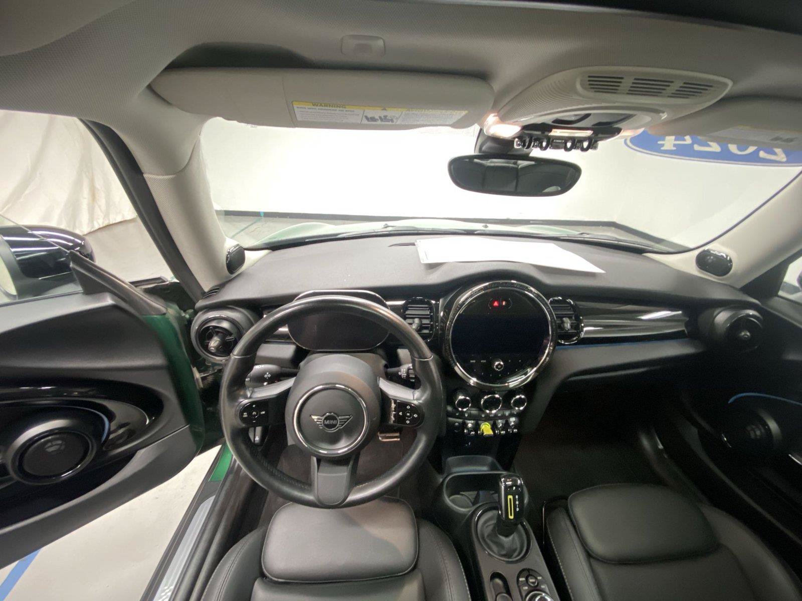Used 2024 MINI Cooper SE FWD image 31