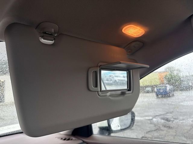 Used 2023 Nissan Rogue SV image 26