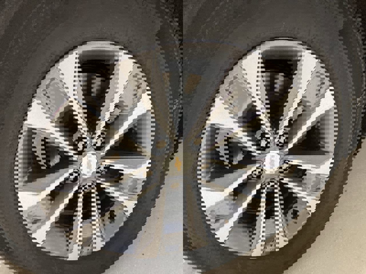 Used 2025 Chevrolet Equinox LT image 9