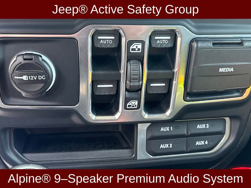 Used 2019 Jeep Wrangler Unlimited Sahara w/ Quick Order Package 24M Moab image 12