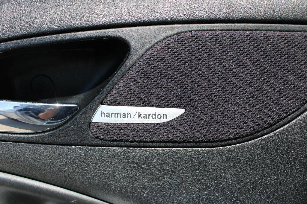 Used 2002 BMW M3 Convertible image 24