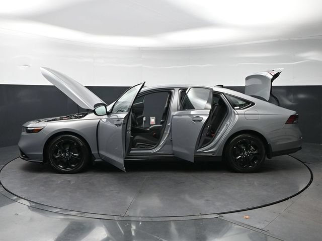 Certified 2025 Honda Accord SE image 33