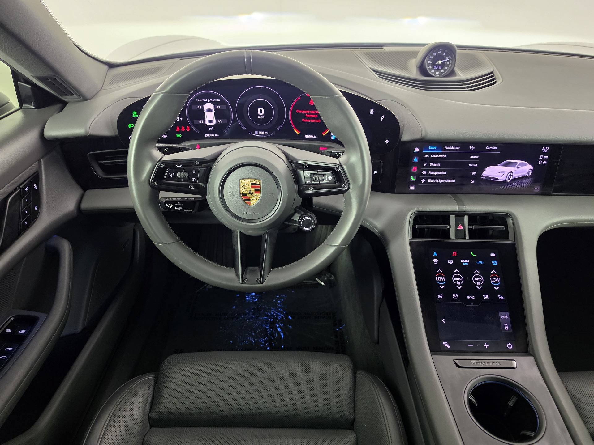 Used 2022 Porsche Taycan RWD image 35