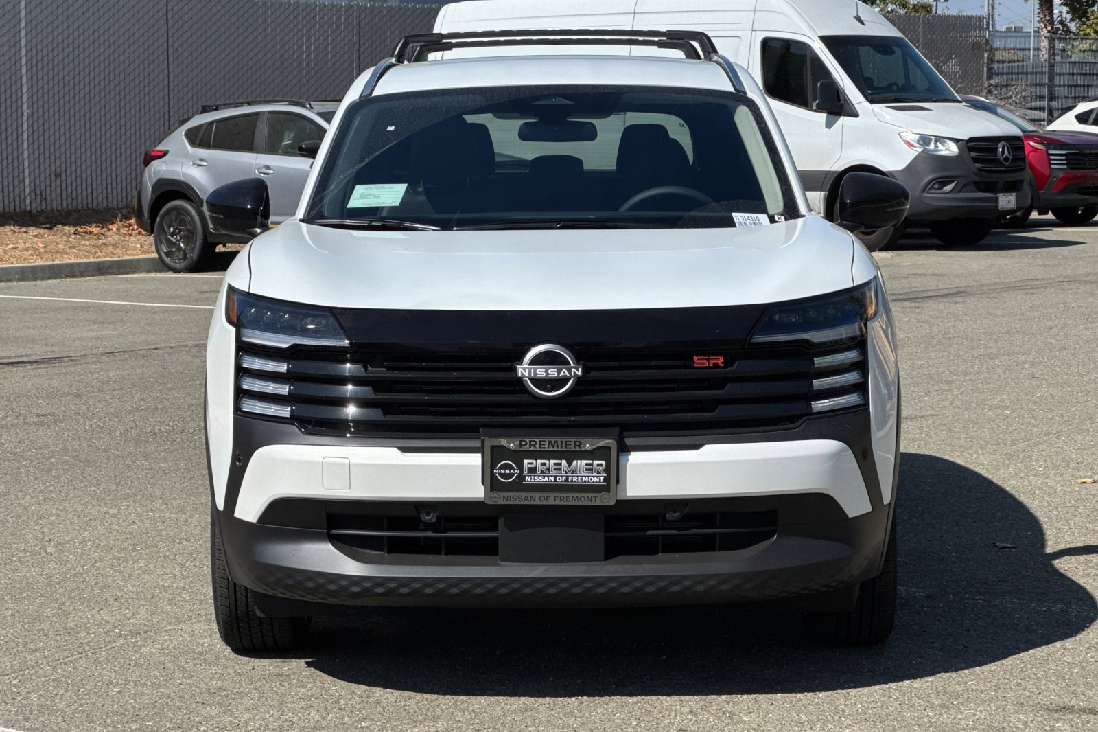 New 2026 Nissan Kicks SR w/ Cold Weather Package image 6