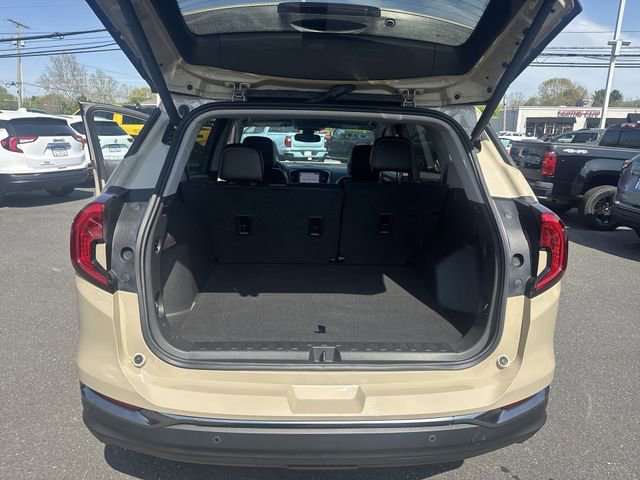 Used 2022 GMC Terrain AT4 w/ Infotainment Package II AWD/4WD image 26
