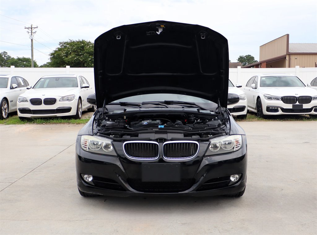 Used 2011 BMW 328i Sedan RWD image 34