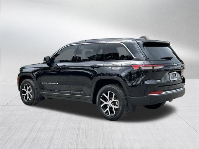 Certified 2025 Jeep Grand Cherokee Limited w/ MOPAR Finishing Package image 9