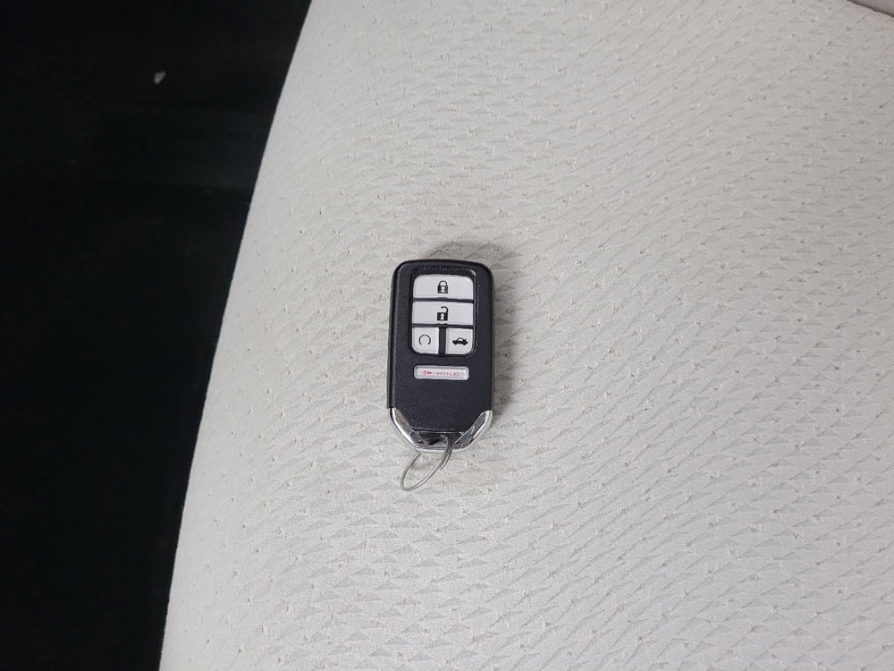 Used 2020 Honda Accord LX image 32